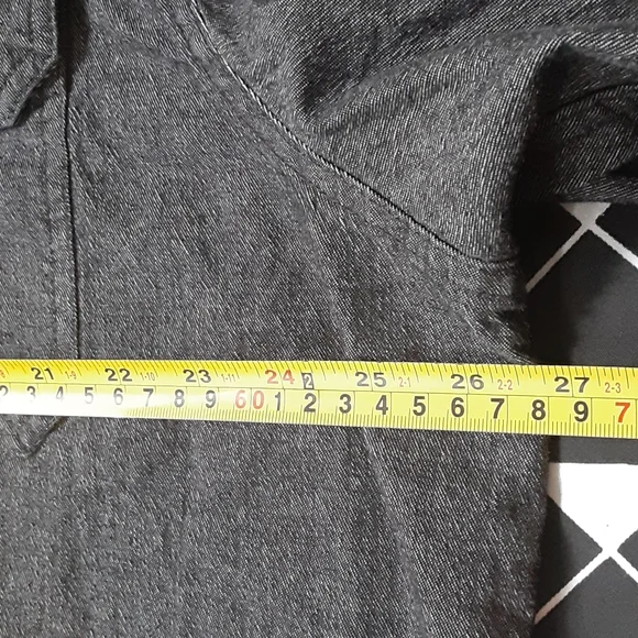 WRANGLER  DENIM  BUTTON FRONT SHIRT, SIZE 2 XL - Picture 9 of 10